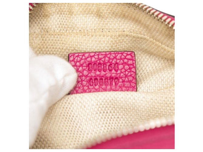 Borsa a tracolla Gucci Soho in pelle rosa - vista 6