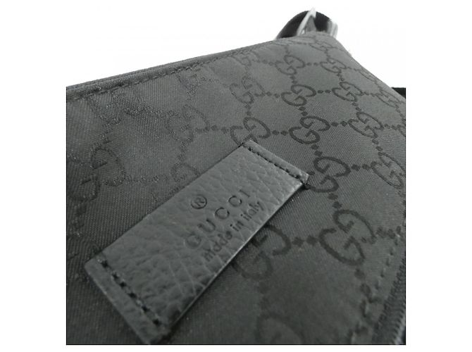 Borsa a tracolla Gucci 449184 G1XHN in nylon nero - vista 4
