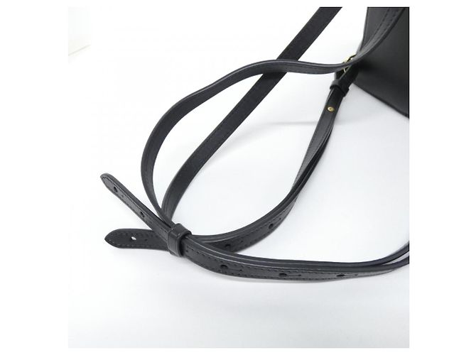 Louis Vuitton Coussin Rucksack PM M13357 Schwarz - Ansicht 5