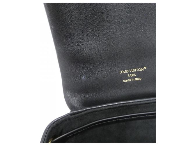 Louis Vuitton Coussin Rucksack PM M13357 Schwarz - Ansicht 7