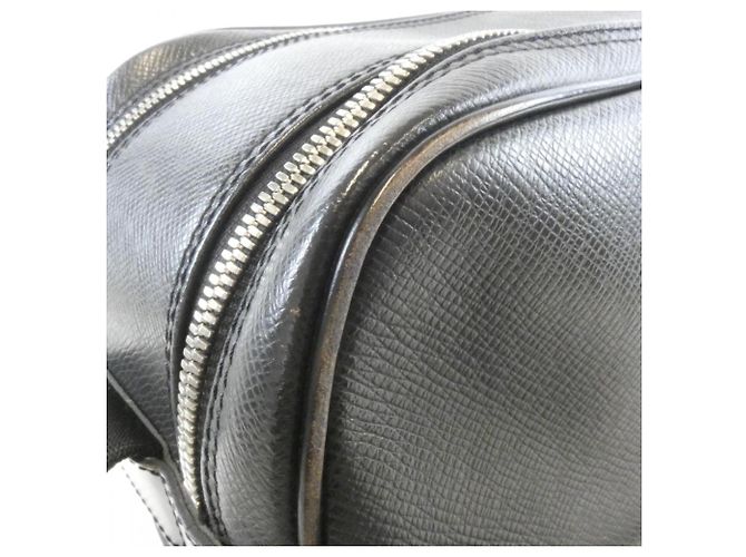 Borsa a tracolla Louis Vuitton Taiga Reporter Grigio - vista 5