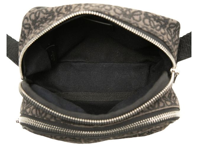 Loewe Anagram Crossbody-Tasche Braun - Ansicht 4