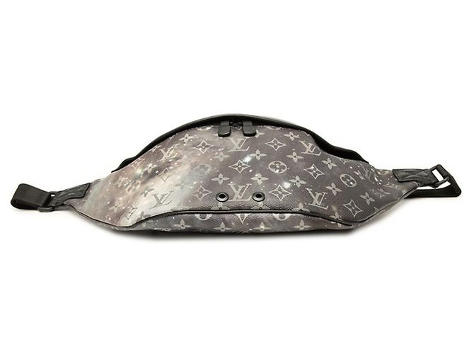 Sac banane Louis Vuitton Monogram Galaxy Discovery Noir Violet - vue 3