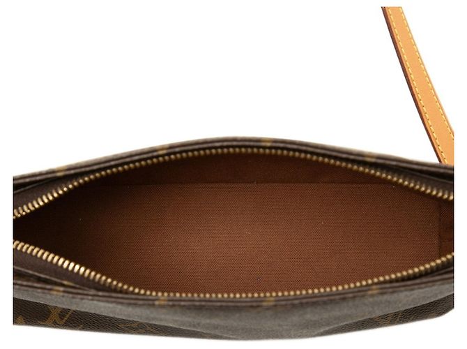 Borsa a tracolla Louis Vuitton Monogram Trotteur Marrone - vista 4