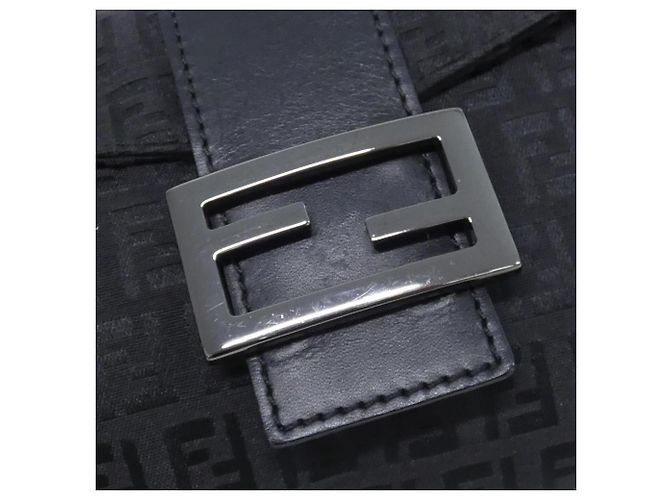 Fendi Baguette 8BR003 Schultertasche Schwarz - Ansicht 4