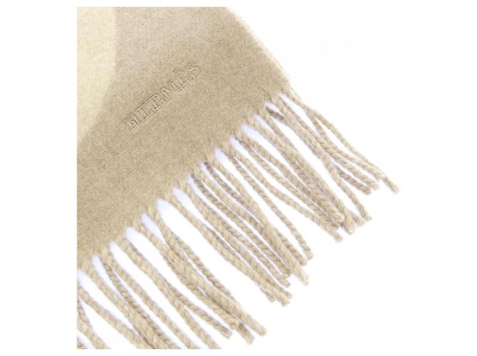 Hermès Hermes Maillon Cashmere Stole Beige - view 2