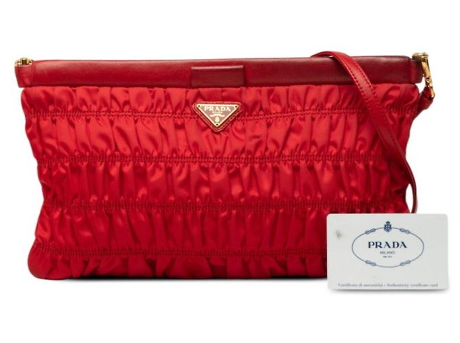 Prada Crossbody-Schultertasche mit Dreiecks-Logo-Plakette Rot - Ansicht 6