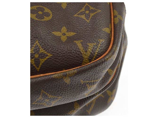 Louis Vuitton Reporter Monogram PM Marrom - vista 7
