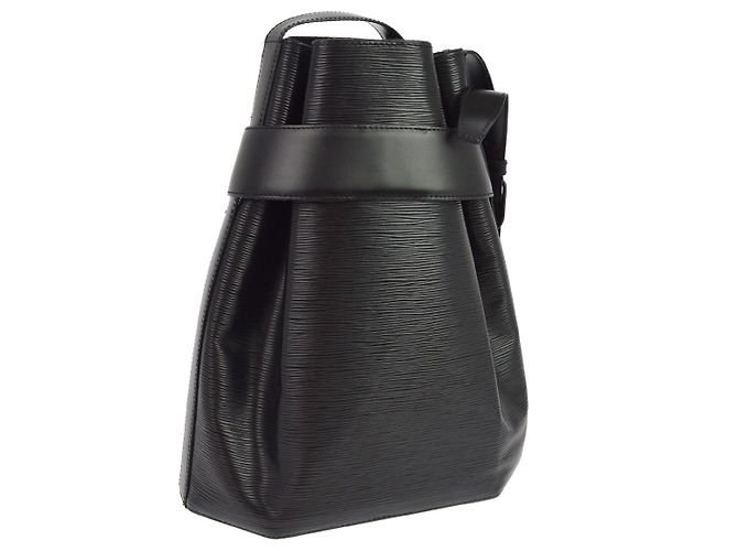 Louis Vuitton Vintage Sac d'Epaule Epi Leather GM Nero - vista 2