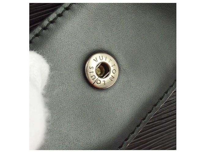 Louis Vuitton Vintage Sac d'Epaule Epi Leather GM Nero - vista 7