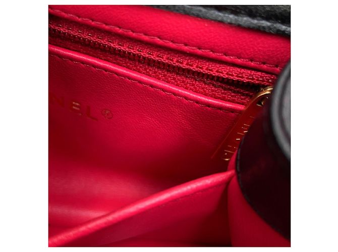 Borsa a tracolla Chanel Matelassé in pelle d'agnello stropicciata Nero - vista 11