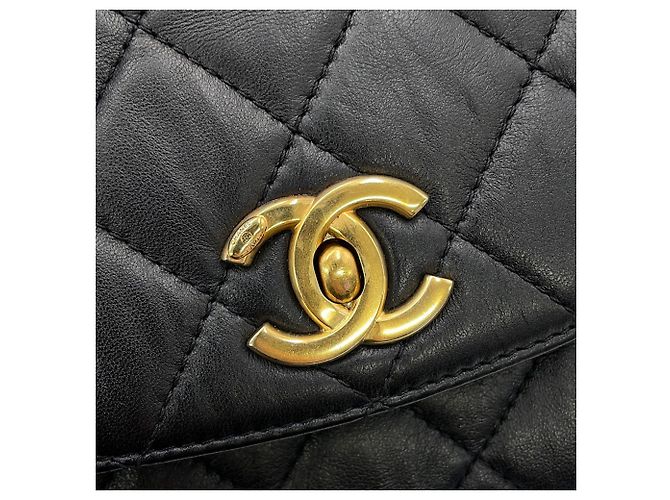 Borsa a tracolla Chanel Matelassé in pelle d'agnello stropicciata Nero - vista 15