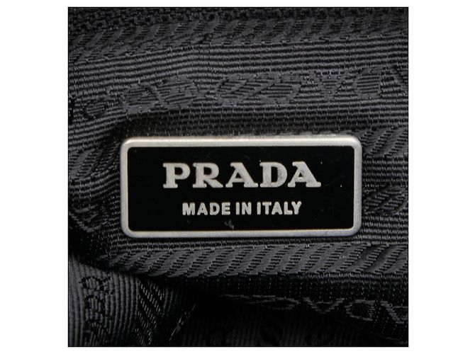 Bolsa Tiracolo Prada com Placa de Logotipo Triangular Preto - vista 11