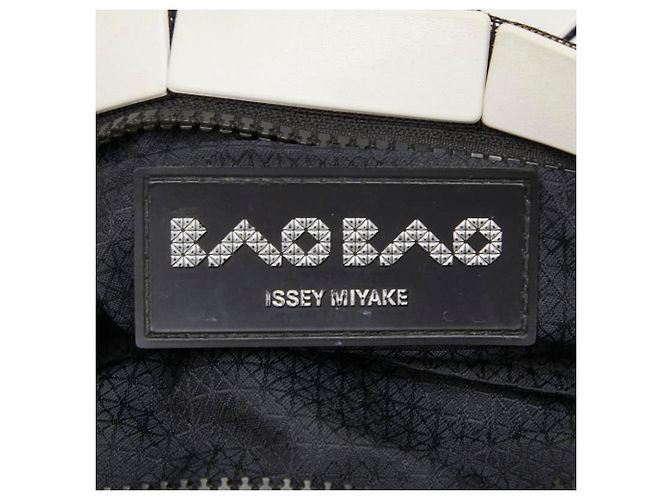 Borsa a tracolla Issey Miyake Bao Carton Marrone Nero - vista 7