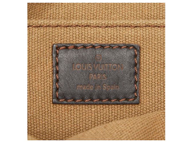 Bolso de cintura Louis Vuitton Utah Siu Marrón oscuro - vista 8