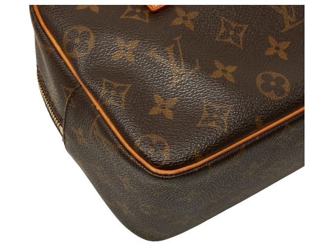 Bolsa Louis Vuitton Monogram Cite MM Marrom - vista 7