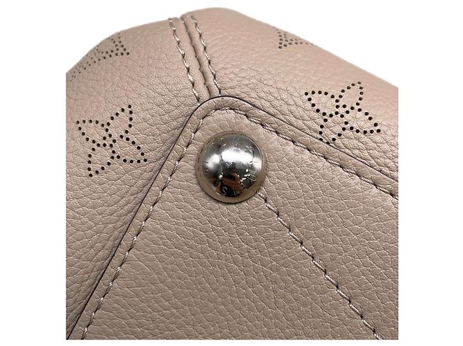 Bolso Louis Vuitton Mahina Babylon Chain BB Monograma - vista 8