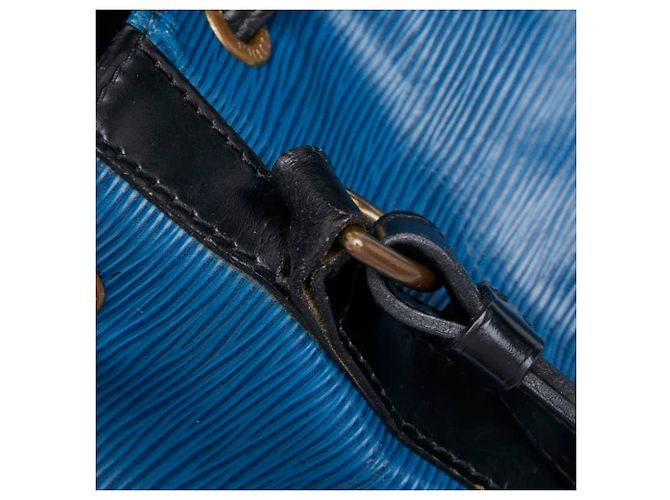 Noe Louis Vuitton Epi Petit Noé Schultertasche Schwarz Blau - Ansicht 10