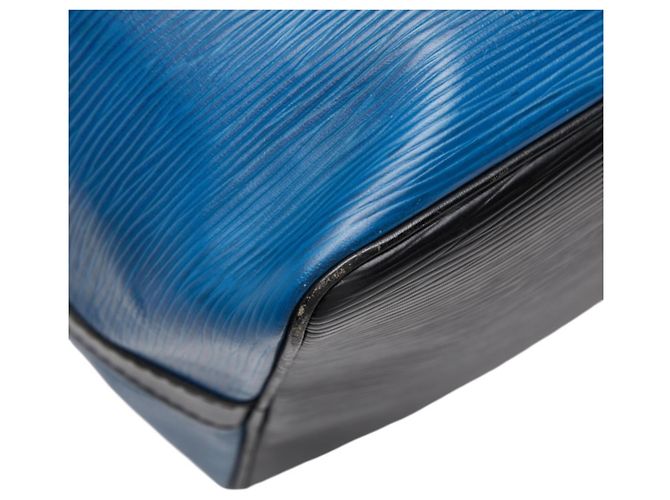 Noe Louis Vuitton Epi Petit Noé Schultertasche Schwarz Blau - Ansicht 7