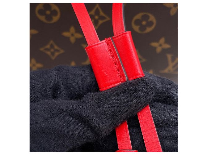 Néonoé Louis Vuitton Monogram NeoNoe MM Schultertasche Rot - Ansicht 12