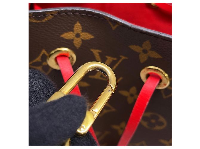 Néonoé Louis Vuitton Monogram NeoNoe MM Schultertasche Rot - Ansicht 13