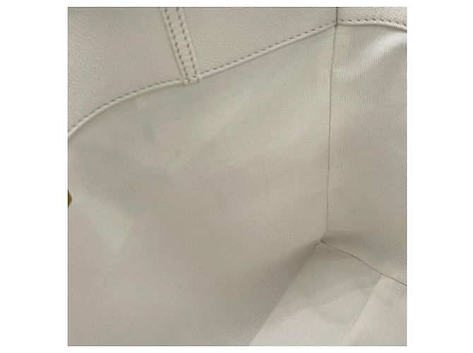 Chanel Matelassé White Tote Bag Weiß - Ansicht 10