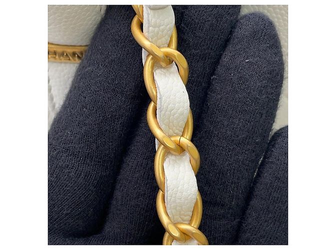 Chanel Matelassé White Tote Bag Weiß - Ansicht 13