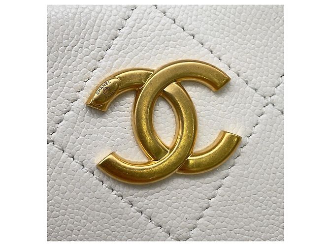 Chanel Matelassé White Tote Bag Weiß - Ansicht 14