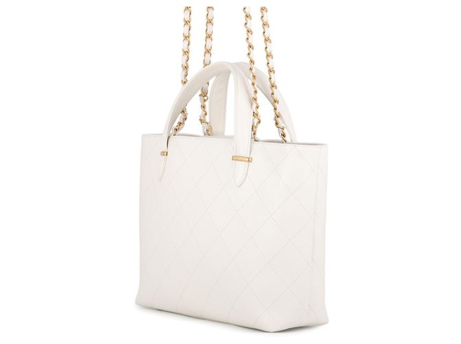 Chanel Matelassé White Tote Bag Weiß - Ansicht 2