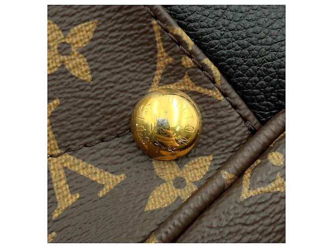 Bolso Louis Vuitton Monogram Manhattan Castaño - vista 10