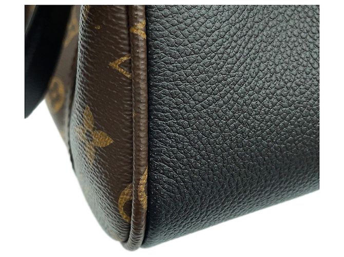 Bolso Louis Vuitton Monogram Manhattan Castaño - vista 9