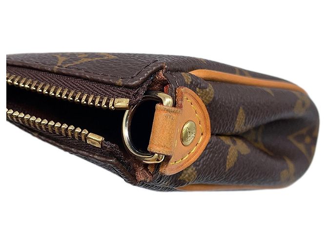 Bolsa de Ombro Louis Vuitton Monogram Eva Marrom - vista 8