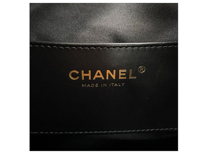 Chanel Matelassé Medium Schultertasche Schwarz - Ansicht 13