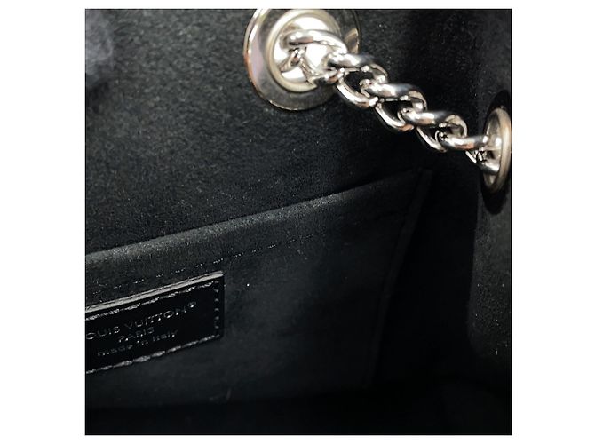 Bolso Louis Vuitton de lambskin negro - vista 12