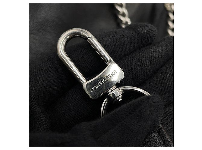 Bolso Louis Vuitton de lambskin negro - vista 14