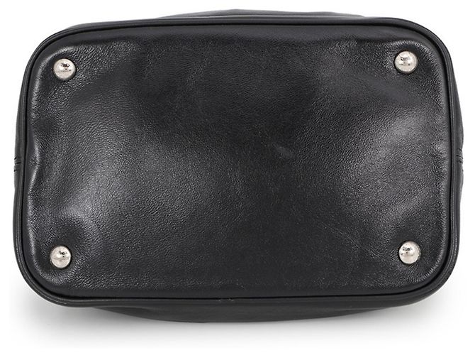 Bolso Louis Vuitton de lambskin negro - vista 3