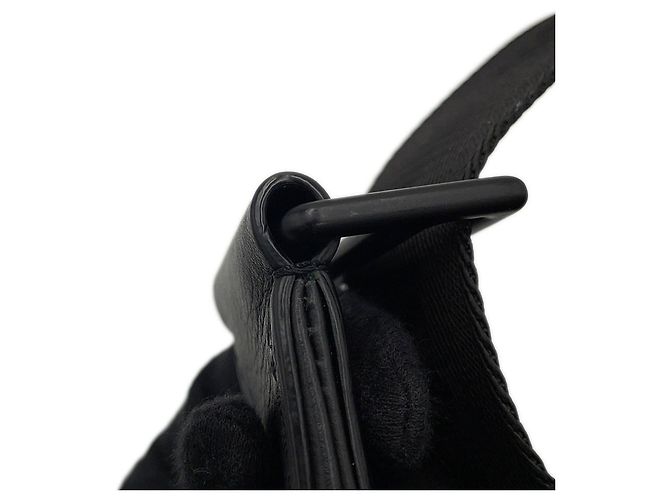 Sac Sling Louis Vuitton Monogram Shadow Noir - vue 10