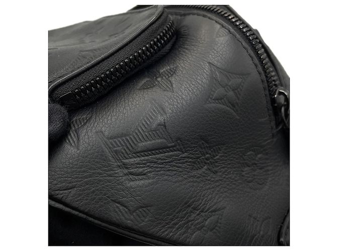 Sac Sling Louis Vuitton Monogram Shadow Noir - vue 7