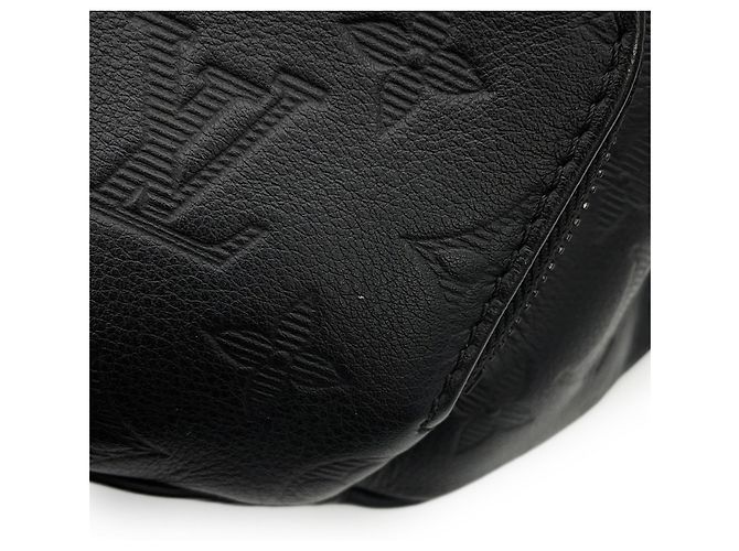 Sac Sling Louis Vuitton Monogram Shadow Noir - vue 8