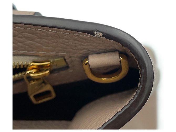 Borsa Louis Vuitton Capucines BB Beige - vista 12