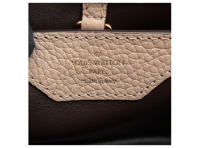 Borsa Louis Vuitton Capucines BB Beige - vista 17