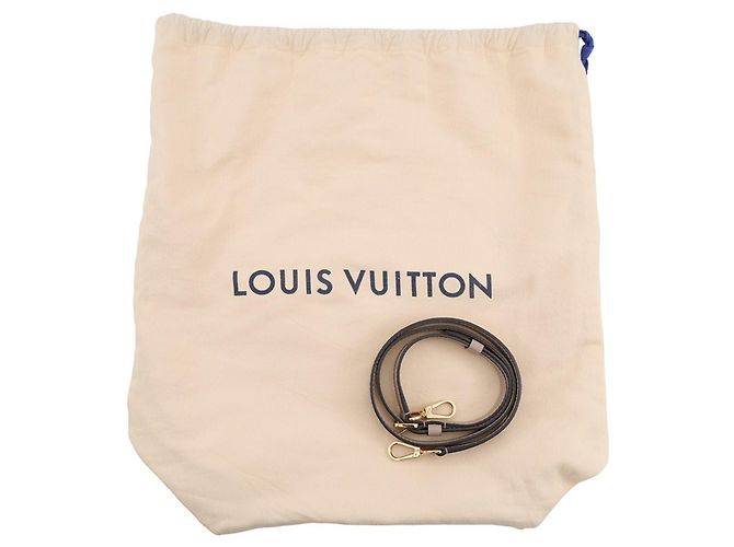 Borsa Louis Vuitton Capucines BB Beige - vista 18