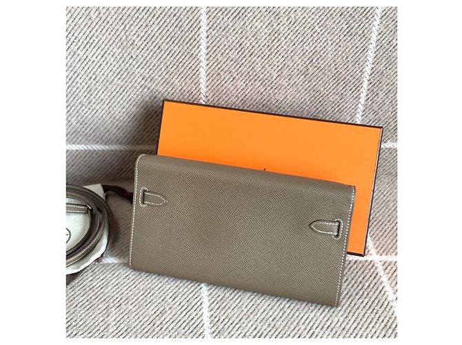 Hermès Kelly To Go Grigio Elephant Pelle Epsom - vista 2