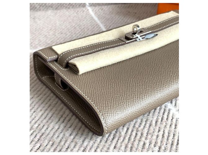 Hermès Kelly To Go Grigio Elephant Pelle Epsom - vista 3