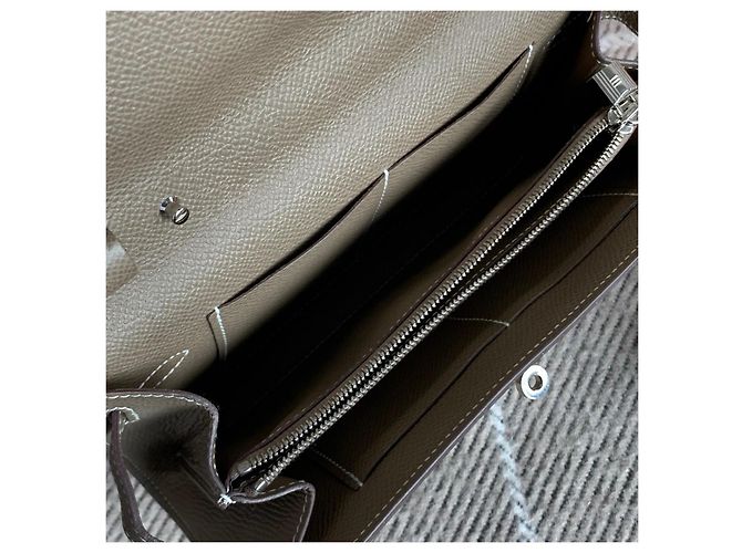 Hermès Kelly To Go Grigio Elephant Pelle Epsom - vista 6