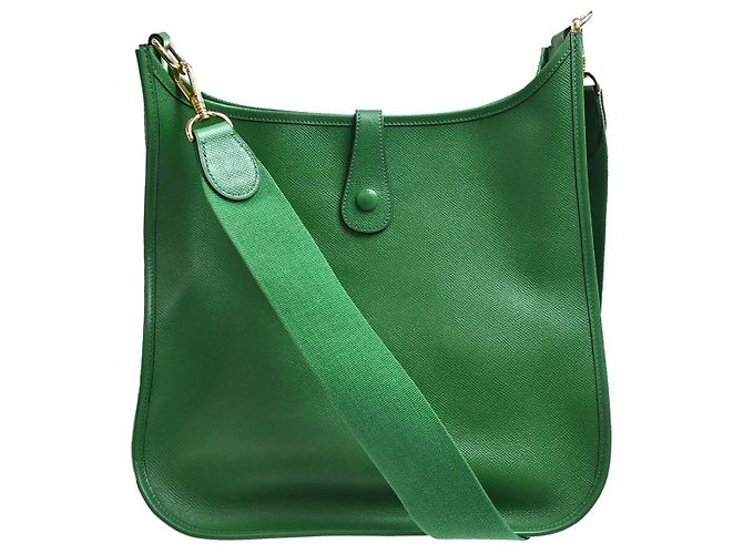 Hermès Borsa Hermes Evelyne Gen III Courchevel PM Verde - vista 2