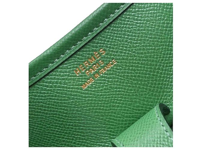 Hermès Borsa Hermes Evelyne Gen III Courchevel PM Verde - vista 4