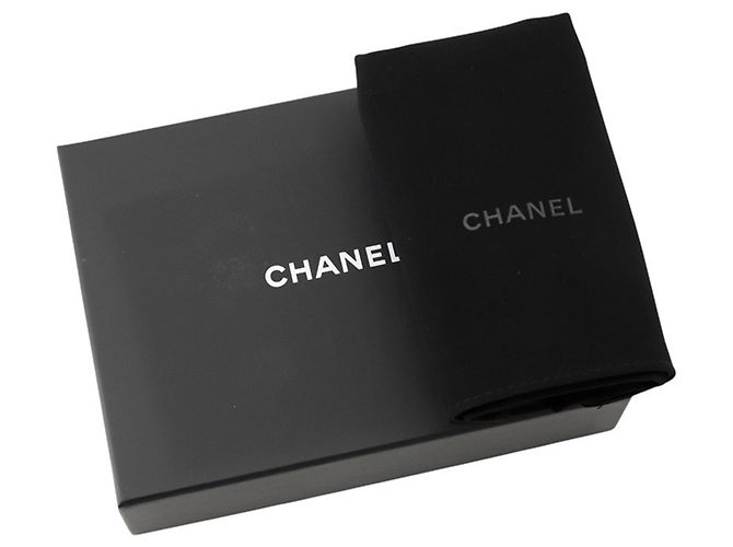 Chanel Matelassé Münzbeutel Hellblau - Ansicht 13