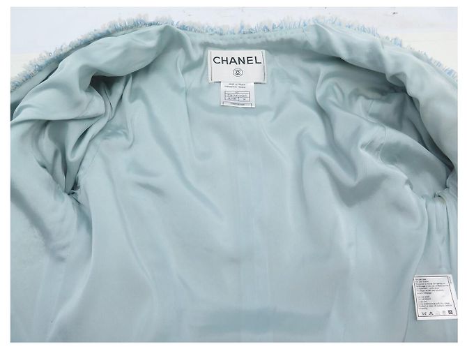 CHANEL SHORT JACKET LOGO BUTTONS P14754 M 38 LIGHT BLUE WOOL TWEED JACKET - view 4