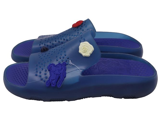 Sandali slide Burberry in gomma blu con ciondolo Stingray - vista 4